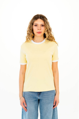 Футболка для жінок